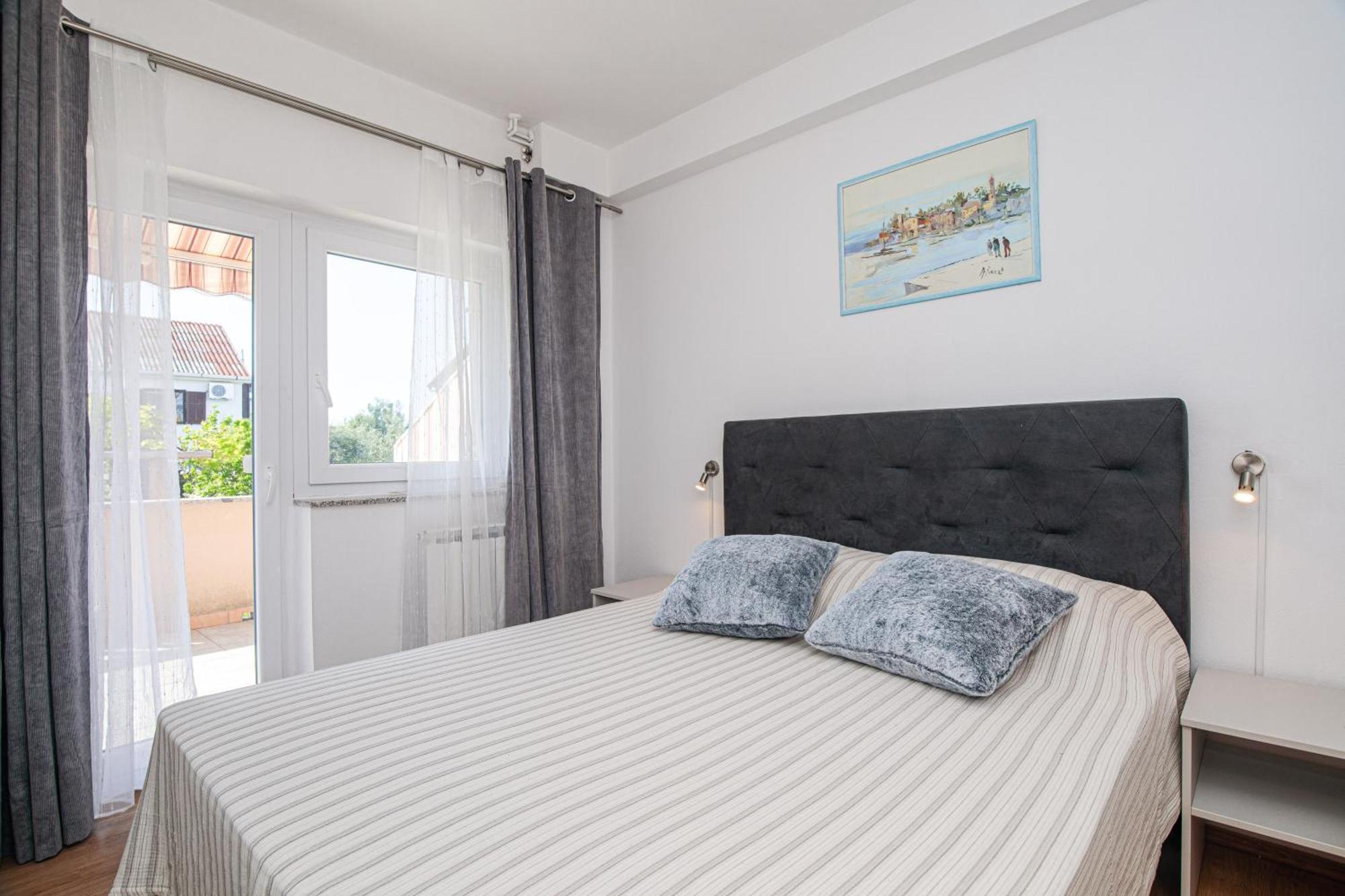 Apartment Todor Krk Town Exterior photo