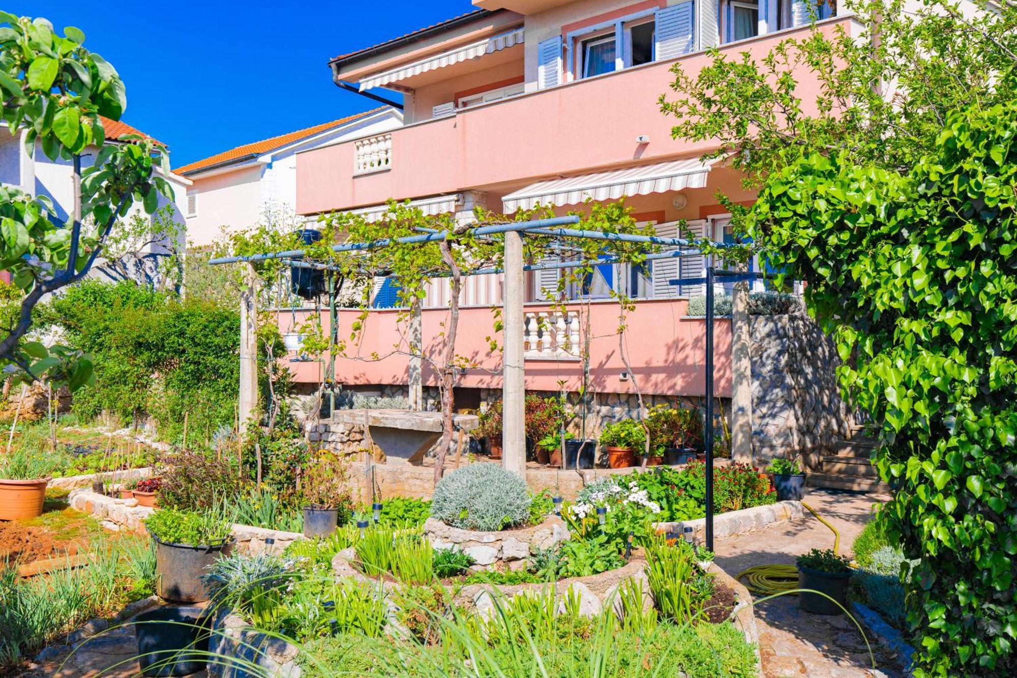 Apartment Todor Krk Town Exterior photo